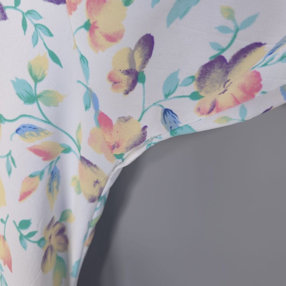 VICTORIA’S SECRET Vintage Floral Wrap Robe Long Sleeve Belted Maxi M/L Hong Kong - Picture 10 of 11